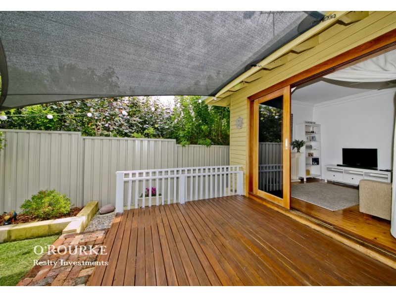 222 Holbeck Street, Doubleview WA 6018