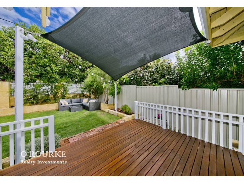 222 Holbeck Street, Doubleview WA 6018