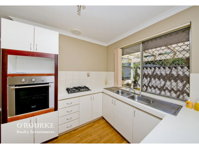 18B Bradbury Place, Alexander Heights WA 6064