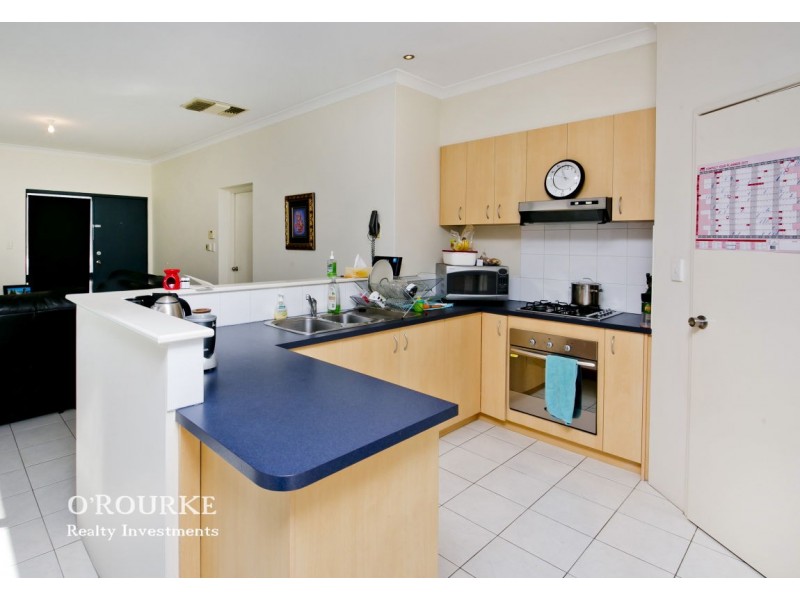 33 Easton Lane, Doubleview WA 6018