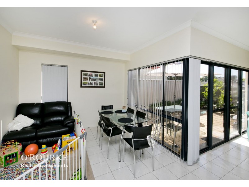 33 Easton Lane, Doubleview WA 6018