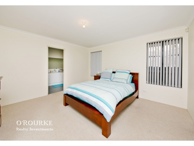 33 Easton Lane, Doubleview WA 6018