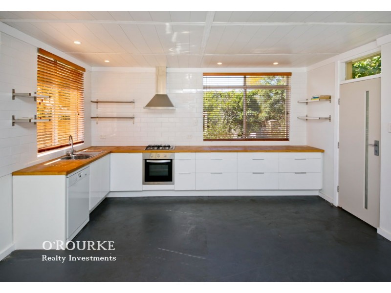 225 Alice Street, Doubleview WA 6018