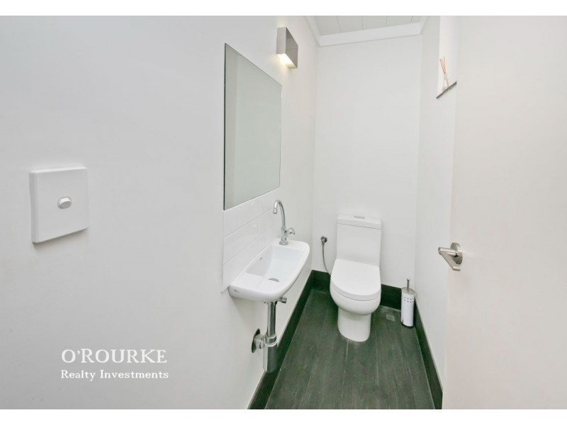 225 Alice Street, Doubleview WA 6018