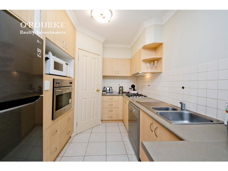 4/242 Ewen Street, Woodlands WA 6018