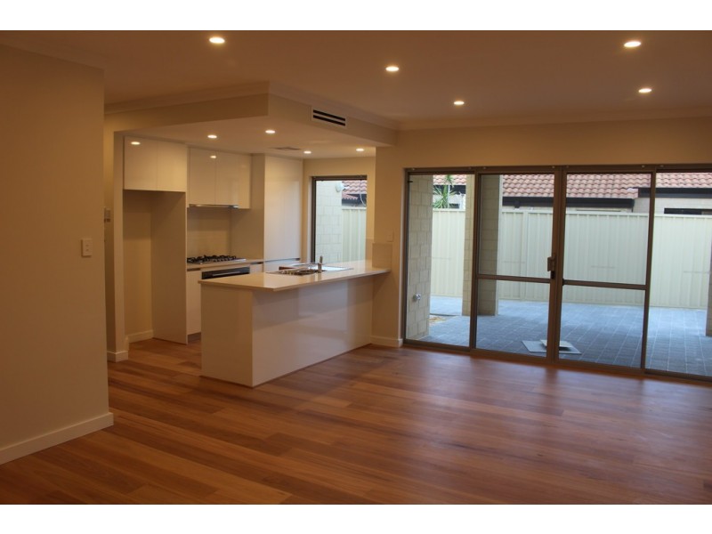 11A Muriel Ave, Innaloo WA 6018