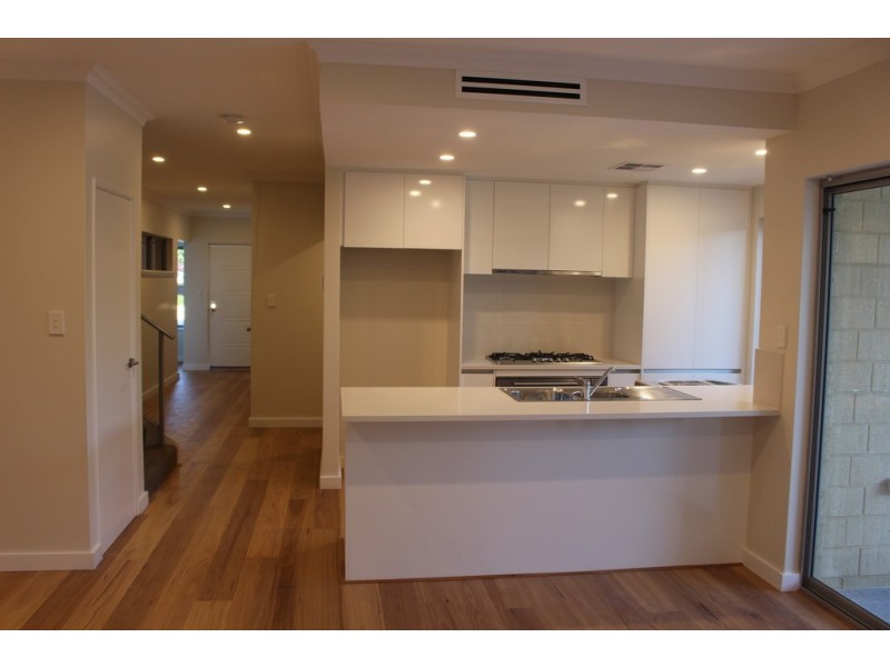 11A Muriel Ave, Innaloo WA 6018