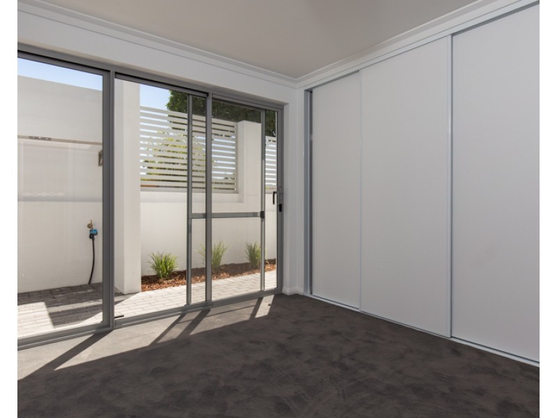 11/53 Oswald Street, Innaloo WA 6018