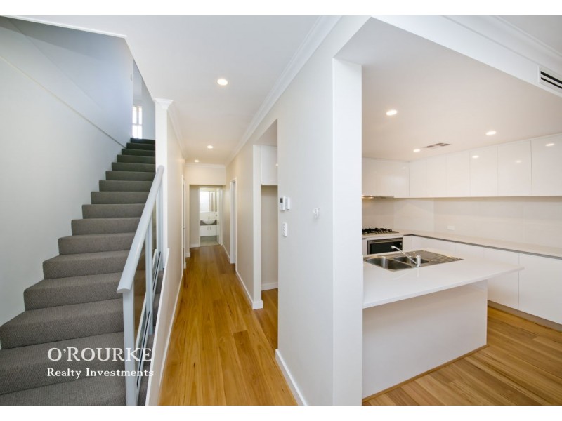 17b Thrall Street, Innaloo WA 6018