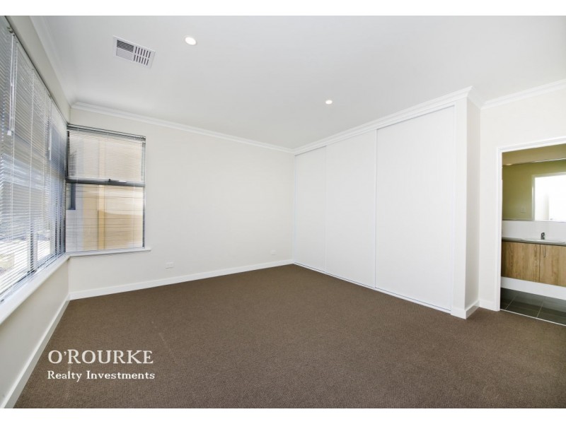 17b Thrall Street, Innaloo WA 6018