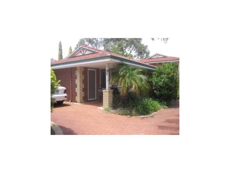 2/17 Ramsdale st, Doubleview WA 6018