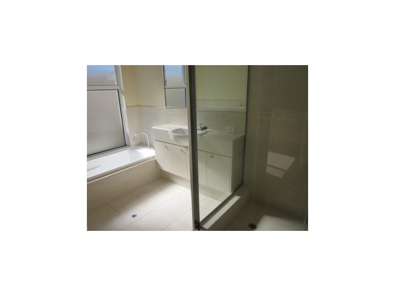 1B BOWRA AVE, Woodlands WA 6018