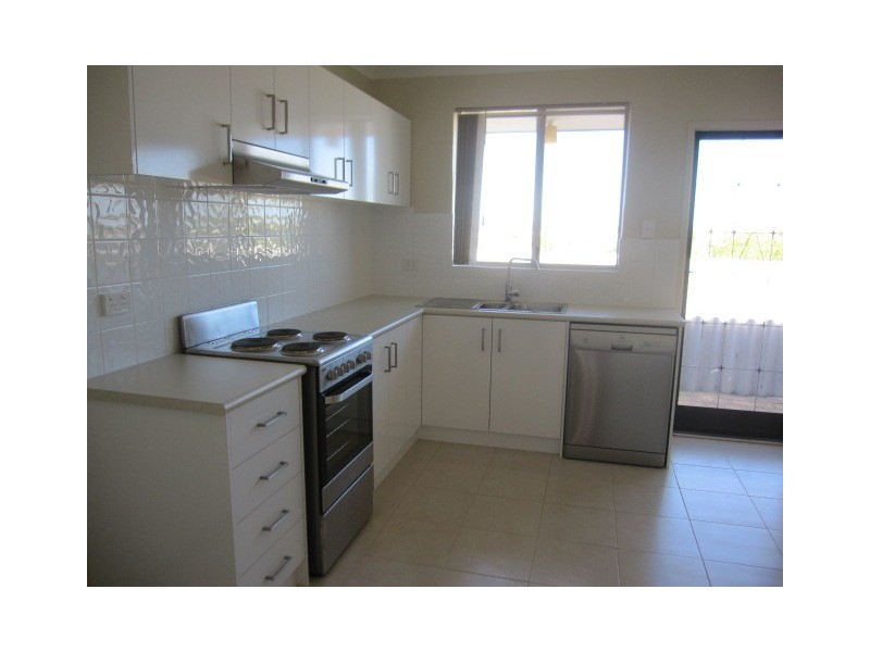 9/12 WADE STREET, Joondanna WA 6060