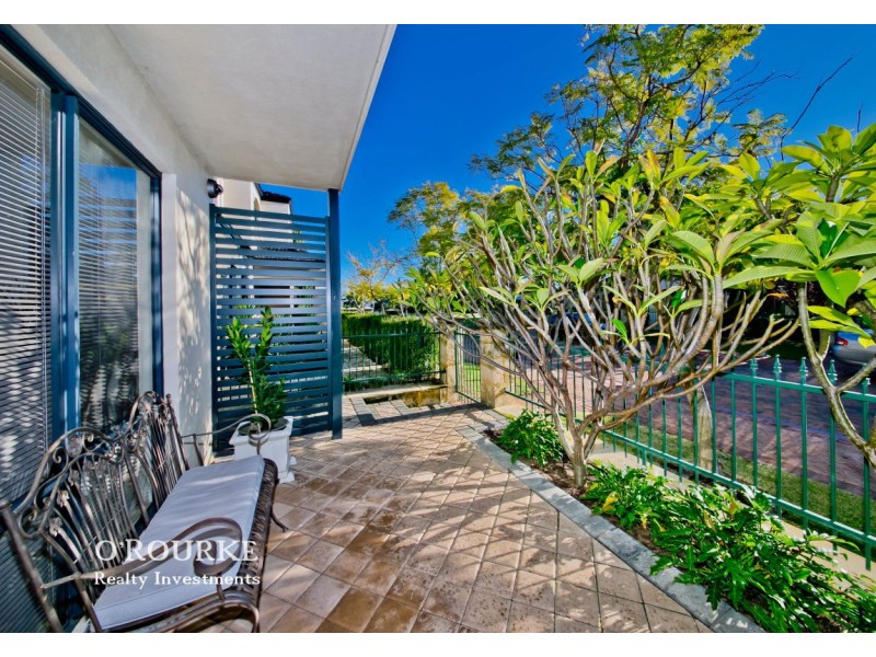 5 Foxtail Mall, Stirling WA 6021