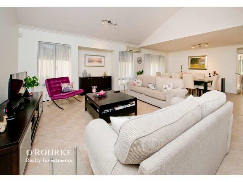 5 Foxtail Mall, Stirling WA 6021