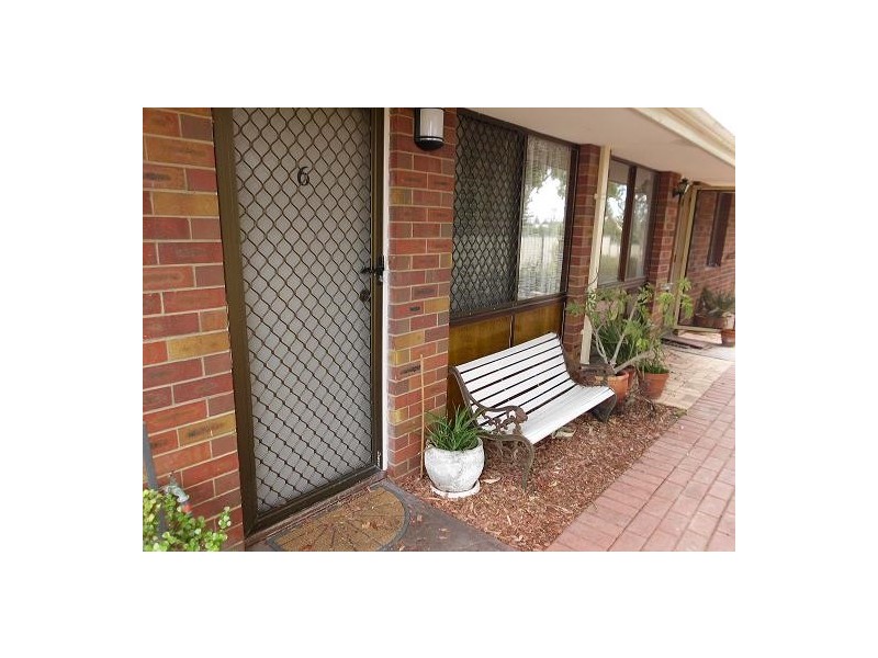 6/2 Edgehill Street, Scarborough WA 6019