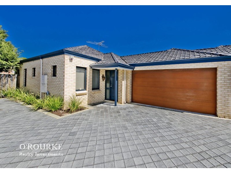 2/143 Ravenscar Street, Doubleview WA 6018