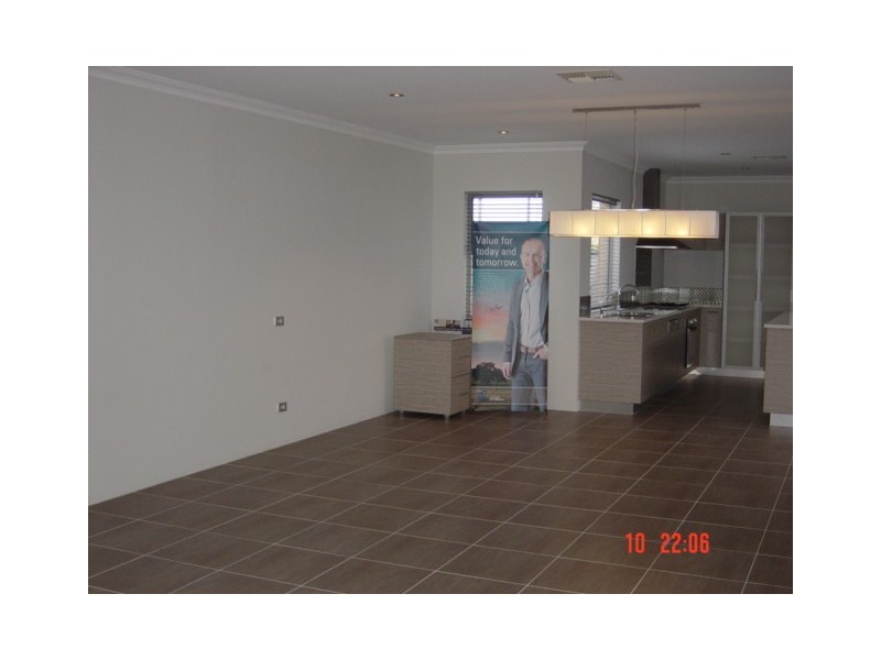 19 Bundaleer Ave, Ellenbrook WA 6069