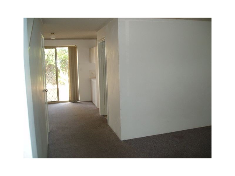 9 Cayley Street, Glendalough WA 6016