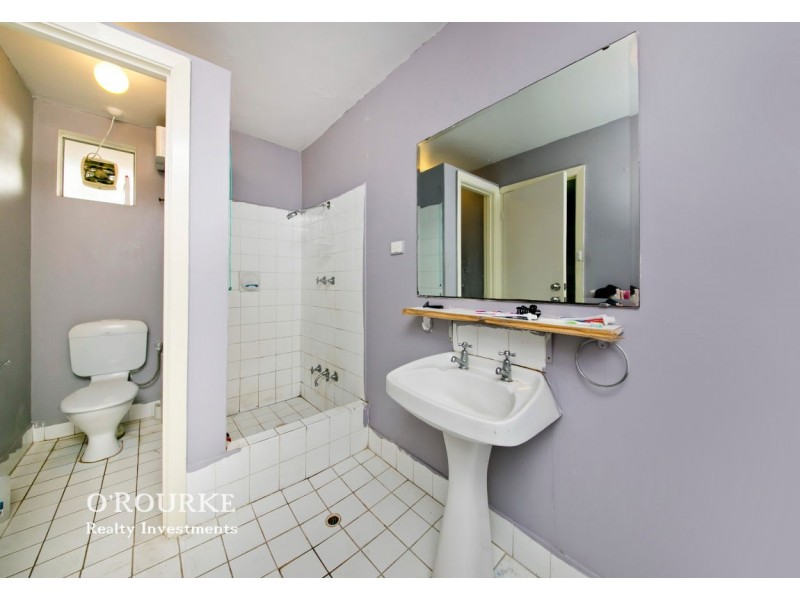 4/19 Odin Road, Innaloo WA 6018