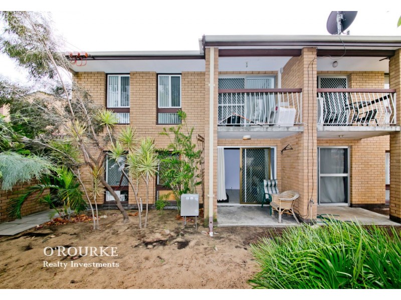 4/19 Odin Road, Innaloo WA 6018