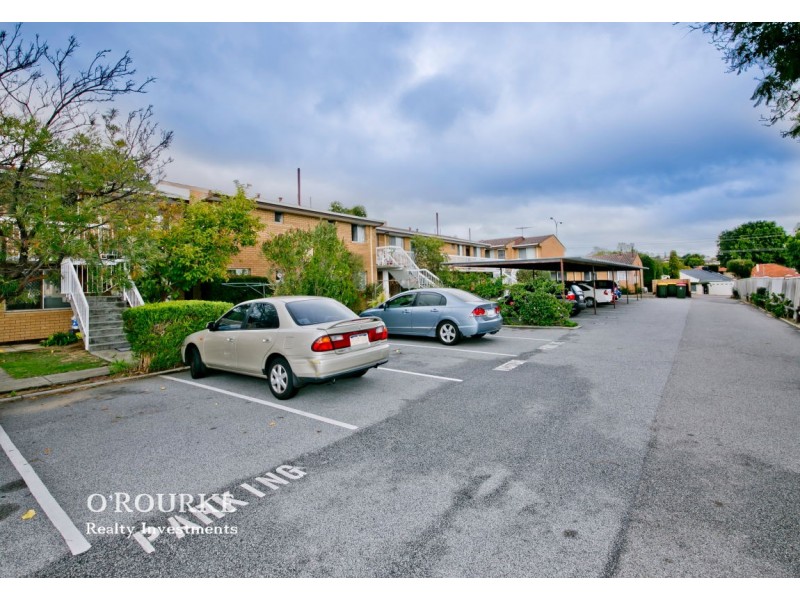 4/19 Odin Road, Innaloo WA 6018