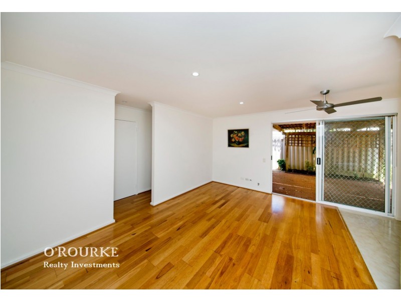 143 b Grand Promenade, Doubleview WA 6018