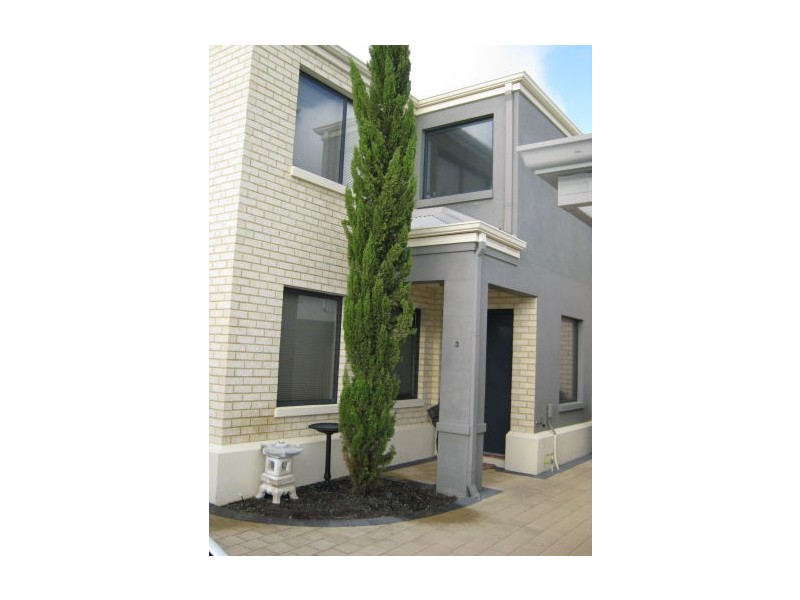 30 c Eden Street, Innaloo WA 6018