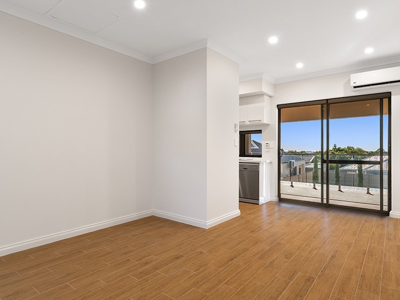 8/62 Dallington Crescent, Balga WA 6061