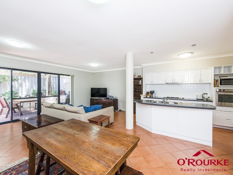 45 a Langley Crescent, Innaloo WA 6018