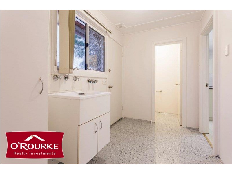 4a Balney Place, Balga WA 6061