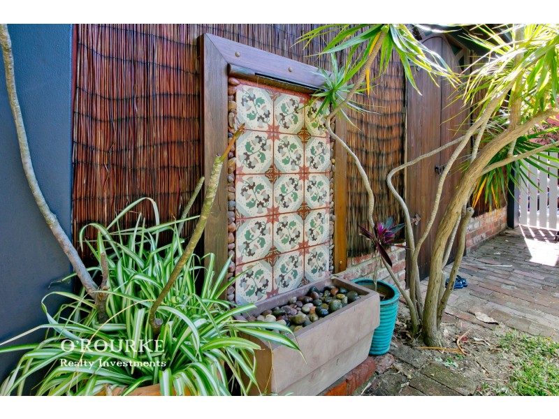 212 Grand Promenade, Doubleview WA 6018