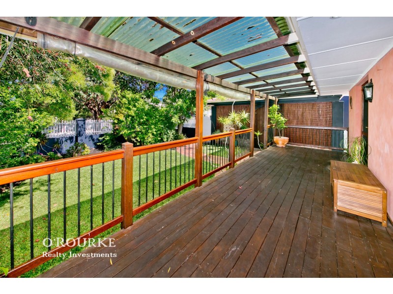 212 Grand Promenade, Doubleview WA 6018