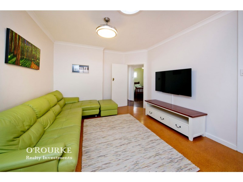 212 Grand Promenade, Doubleview WA 6018