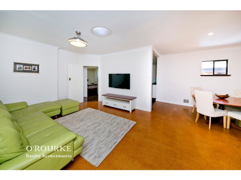 212 Grand Promenade, Doubleview WA 6018