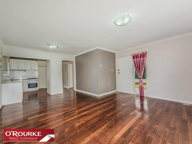 32 Denston Way, Girrawheen WA 6064