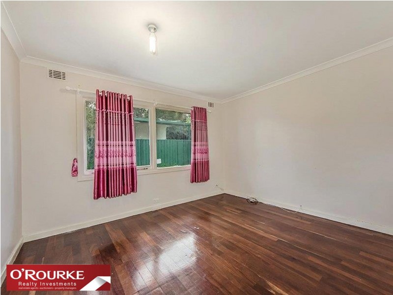 32 Denston Way, Girrawheen WA 6064