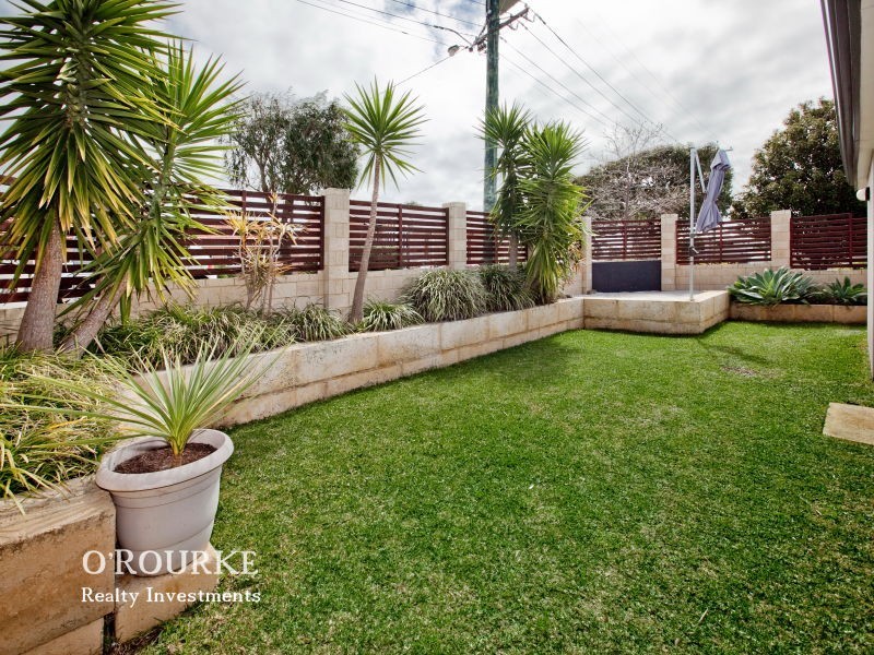 20 Phillips Grove, Innaloo WA 6018