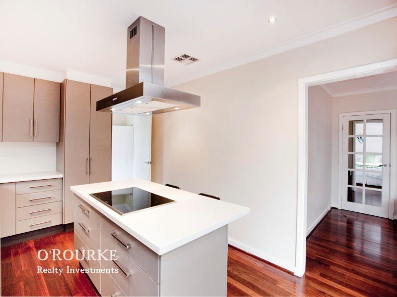 20 Phillips Grove, Innaloo WA 6018