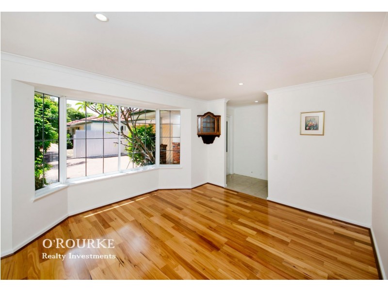 143B Grand Promenade, Doubleview WA 6018