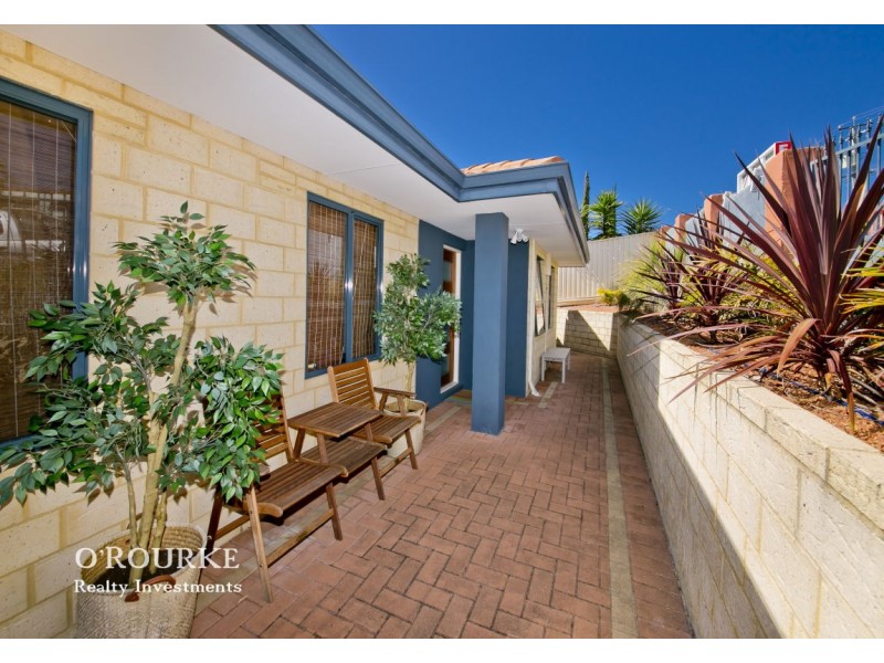 288 a Huntriss Road, Doubleview WA 6018