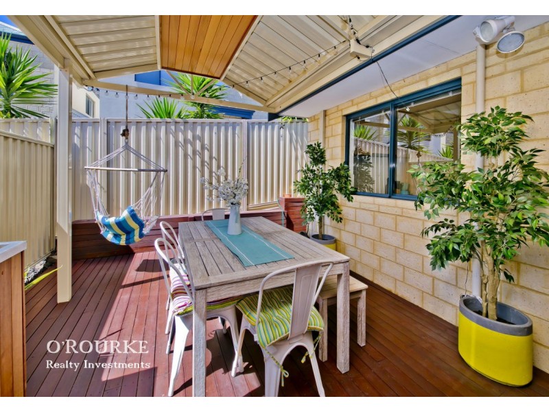 288 a Huntriss Road, Doubleview WA 6018