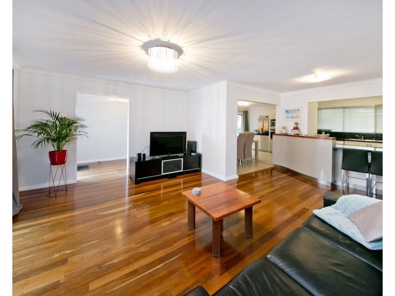 54 Grey Street, Bayswater WA 6053