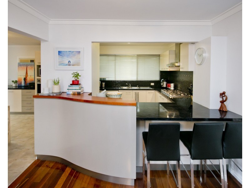 54 Grey Street, Bayswater WA 6053