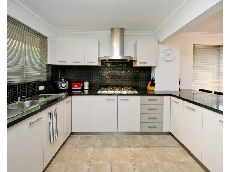 54 Grey Street, Bayswater WA 6053