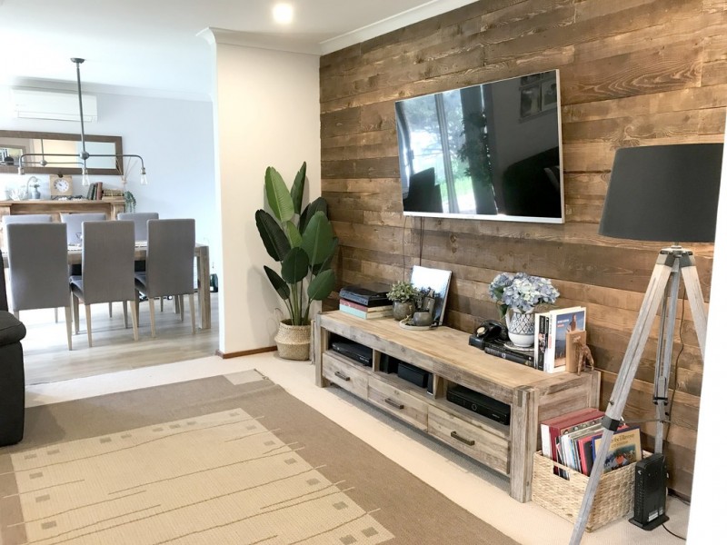 135 Glengarry Drive, Duncraig WA 6023