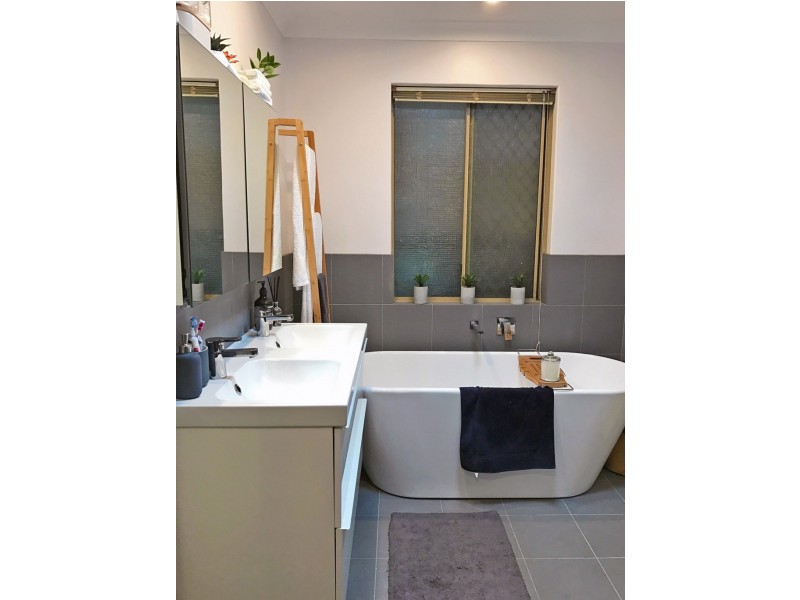 135 Glengarry Drive, Duncraig WA 6023