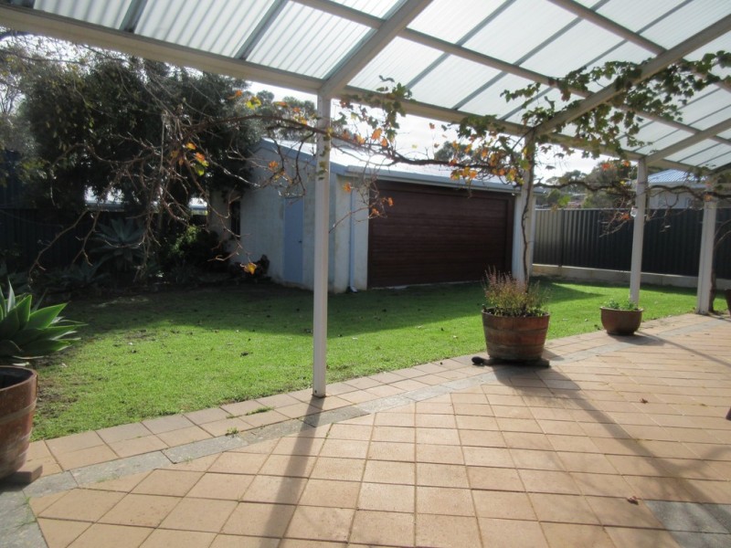 14 McLintock Street, Karrinyup WA 6018