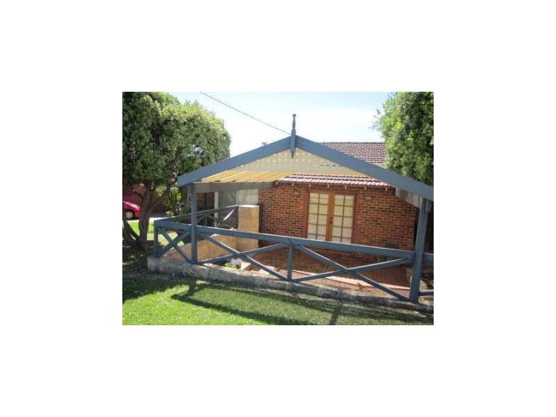 9A Belhus Drive, Trigg WA 6029