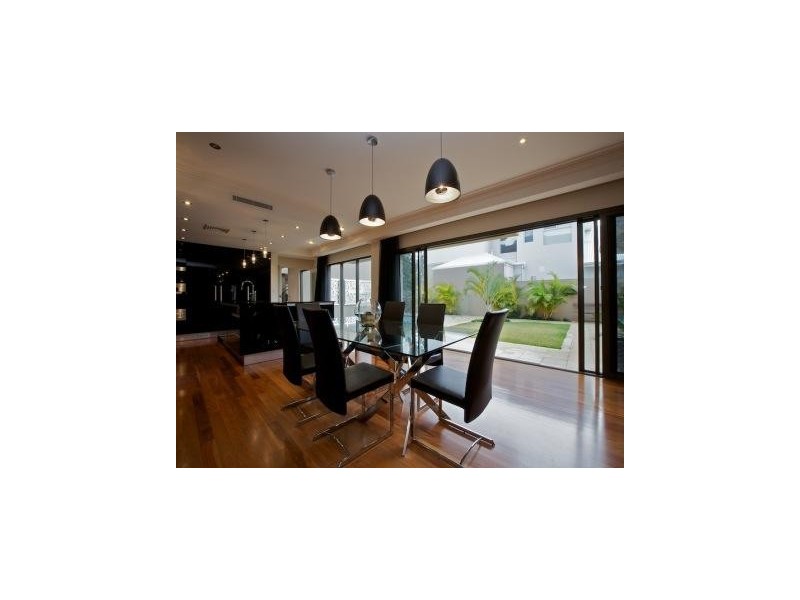 2 University Ave, Churchlands WA 6018